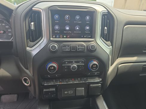 Used 2019 Chevrolet Silverado 1500 LT Trail Boss AWD/4WD image 20