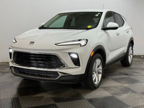 Certified 2024 Buick Encore GX Preferred image 5