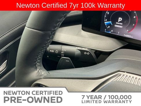 Used 2025 Nissan Murano SV AWD/4WD image 31