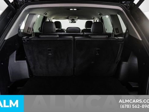 Used 2025 Volkswagen Atlas SE image 22