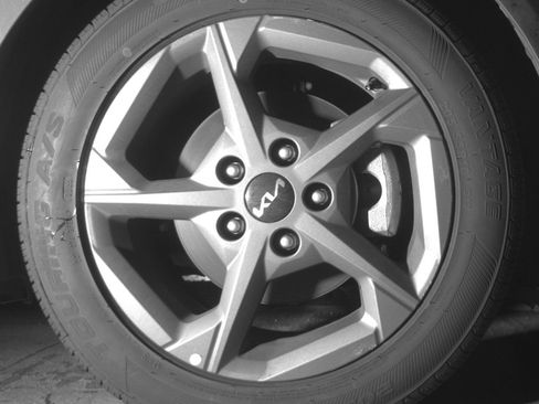 Used 2025 Kia K4 LXS image 13