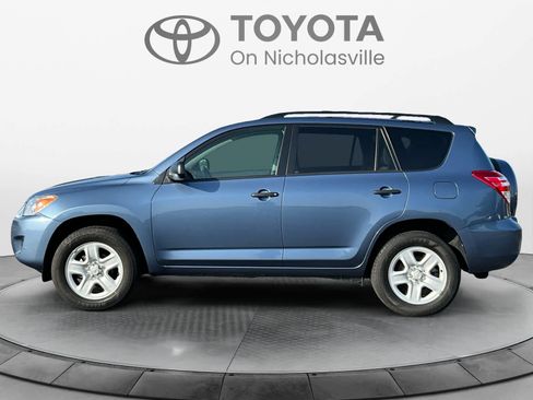Used 2012 Toyota RAV4 FWD w/ Value Pkg image 2