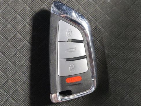 Used 2018 Buick Encore Preferred FWD image 32