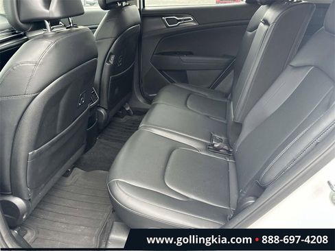 Certified 2025 Kia Sportage EX image 9