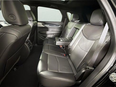 Used 2025 Cadillac XT5 Premium Luxury image 31