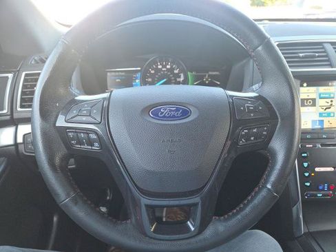 Certified 2018 Ford Explorer Sport w/ Equipment Group 401A AWD/4WD image 17