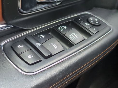 Used 2018 RAM 2500 Longhorn image 26