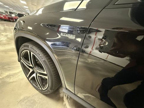 Used 2017 Mercedes-Benz GLE 43 AMG 4MATIC Coupe w/ Premium 2 Package image 11