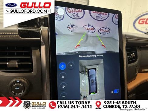 Used 2024 Ford Expedition Max Platinum AWD/4WD image 29
