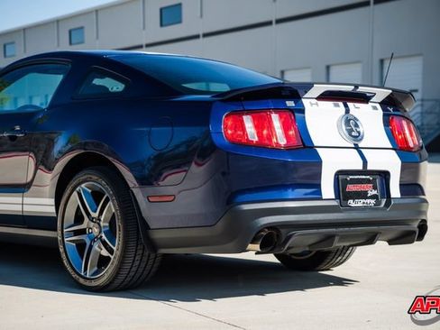 Used 2010 Ford Mustang Shelby GT500 RWD image 50
