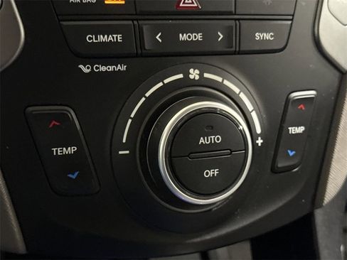 Used 2017 Hyundai Santa Fe Sport w/ 2.0T Ultimate Tech Package 05 image 17