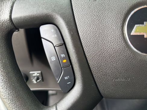 Used 2024 Chevrolet Express 2500 w/ Driver Convenience Package RWD image 14