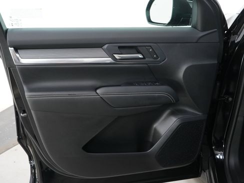 Used 2026 GMC Terrain Elevation w/ LPO, Floor Liner Package AWD/4WD image 18
