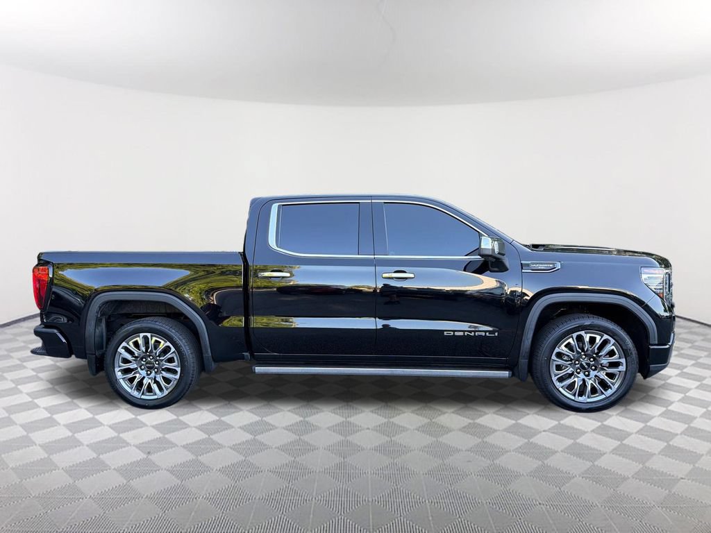 Used 2024 GMC Sierra 1500 Denali Ultimate AWD/4WD image 4