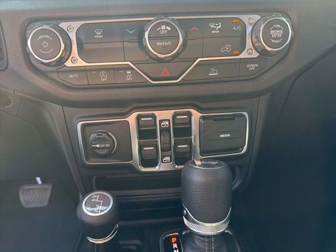 New 2026 Jeep Wrangler Unlimited Sport AWD/4WD image 29