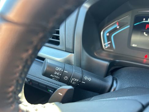 Used 2023 Honda Odyssey Touring image 38