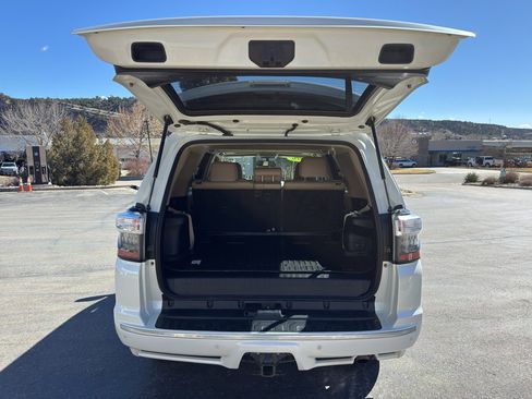 Used 2016 Toyota 4Runner Limited image 10