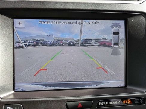 Certified 2018 Ford Explorer XLT w/ Equipment Group 202A image 19