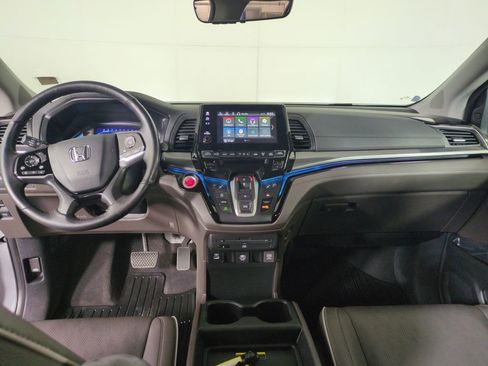 Certified 2024 Honda Odyssey Elite image 12