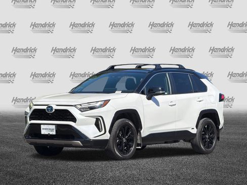 Used 2023 Toyota RAV4 XSE AWD/4WD image 9