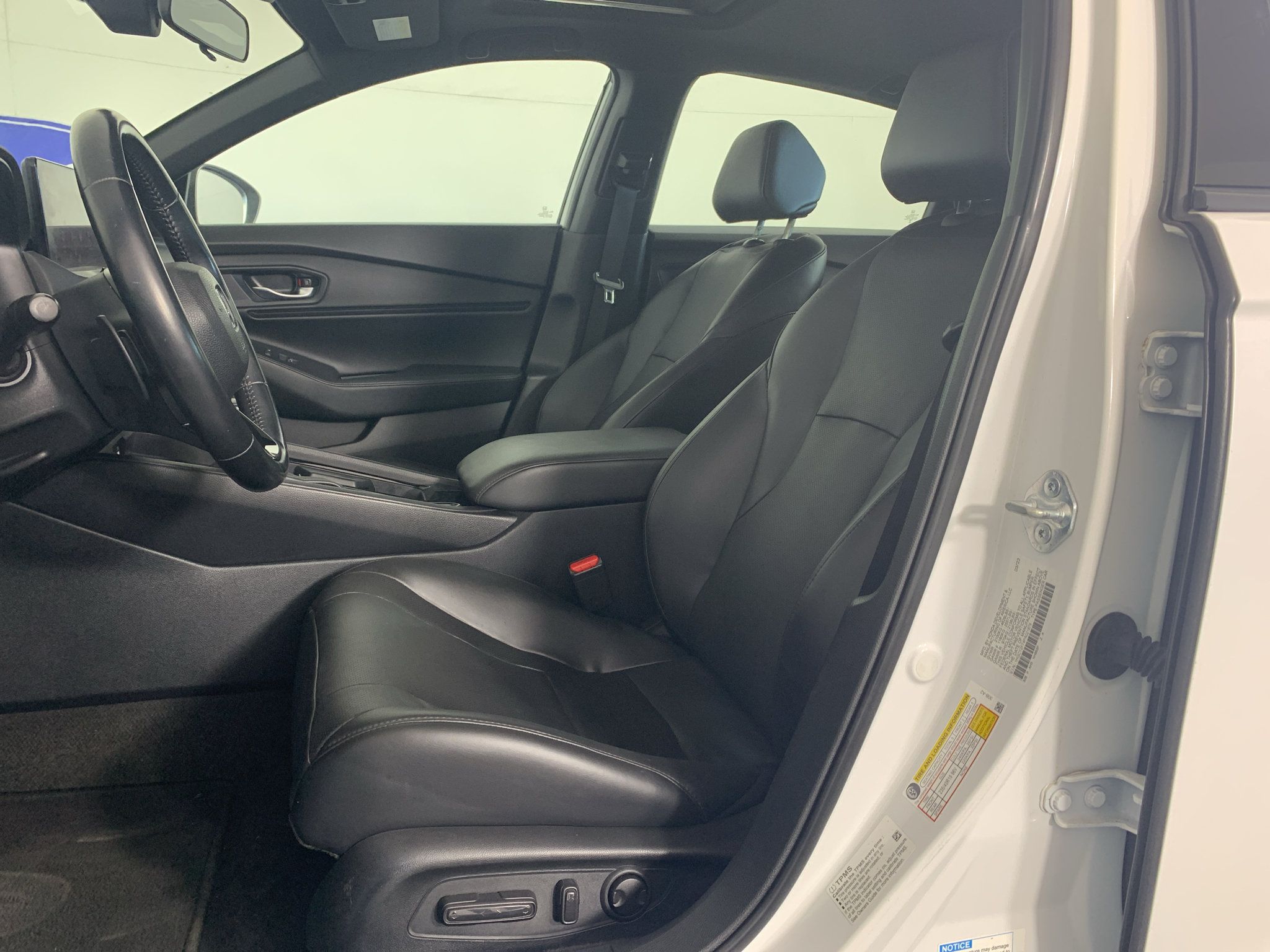 Used 2023 Honda Accord Sport image 15