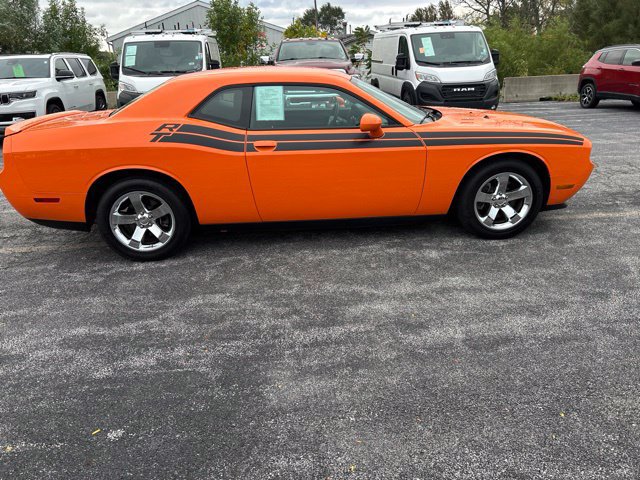 Used 2012 Dodge Challenger R/T RWD image 7