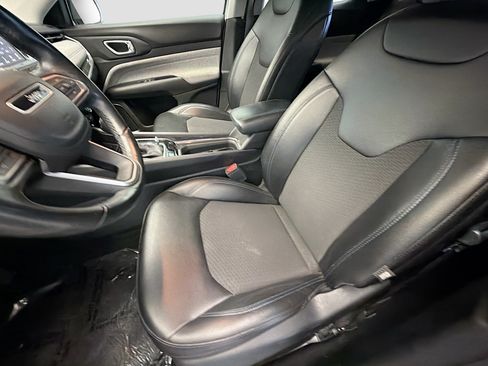 Used 2022 Jeep Compass Latitude w/ Convenience Group AWD/4WD image 11