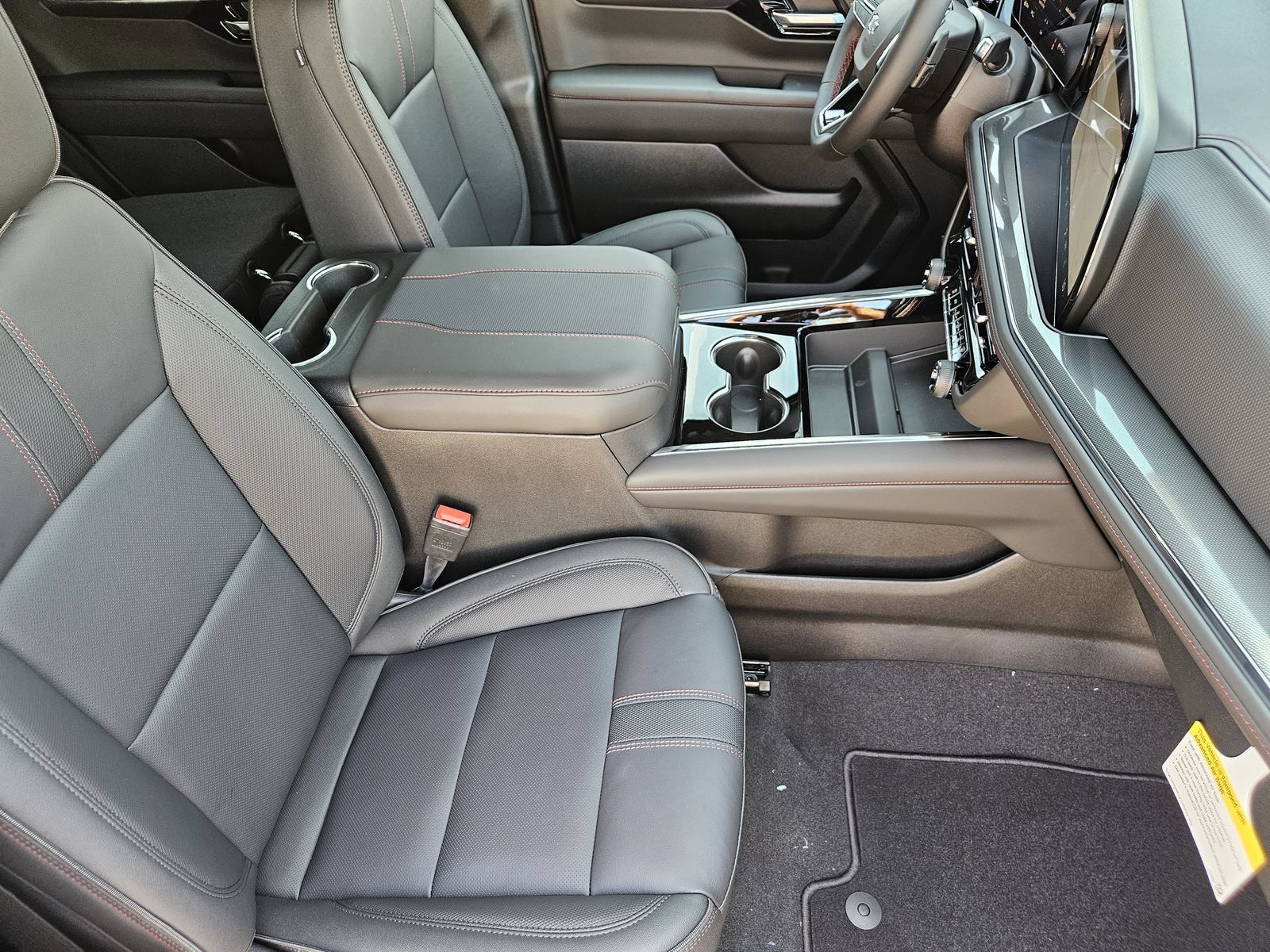 New 2026 Chevrolet Tahoe RST w/ Comfort Package AWD/4WD image 16
