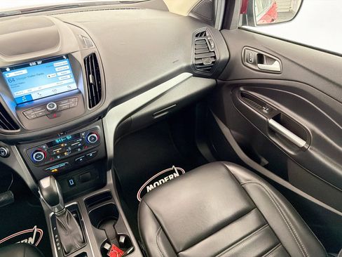 Used 2019 Ford Escape SEL AWD/4WD image 35
