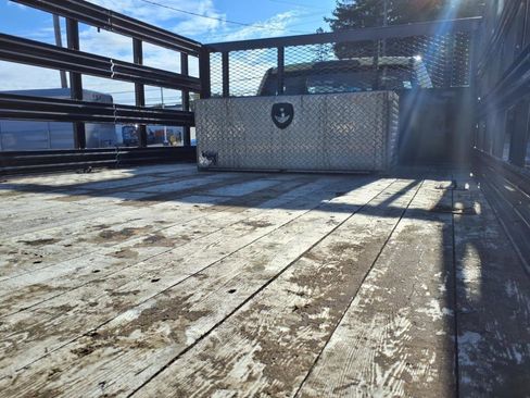 Used 2019 Ford F550 2WD Regular Cab Super Duty image 16