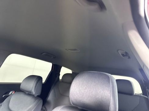 Used 2021 Hyundai Santa Fe SE w/ Cargo Package image 12