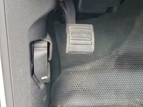 Used 2012 Chevrolet Silverado 1500 W/T image 23