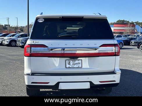 Used 2021 Lincoln Navigator Reserve w/ Luxury Package image 6