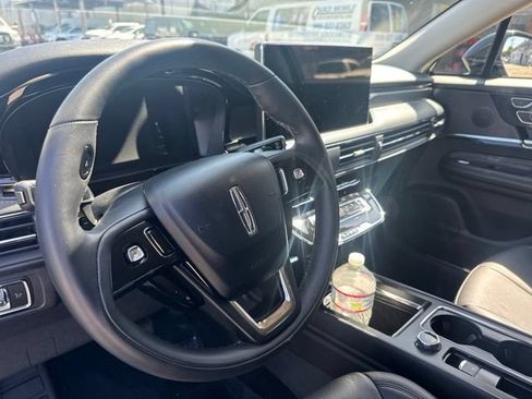 Used 2023 Lincoln Corsair Reserve FWD image 10