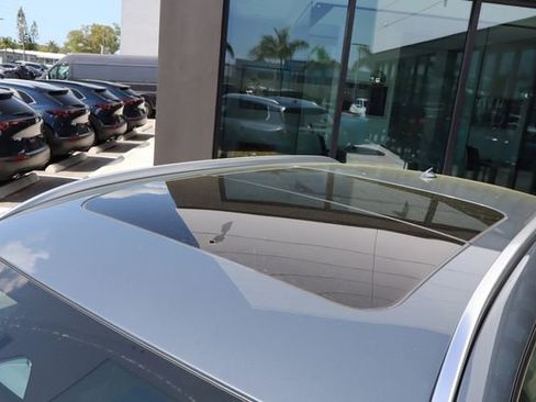 Used 2025 MAZDA CX-50 AWD 2.5 S w/ Premium Plus Pkg image 19