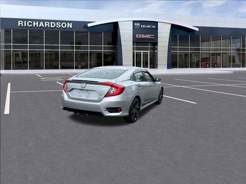 Used 2020 Honda Civic Sport image 5