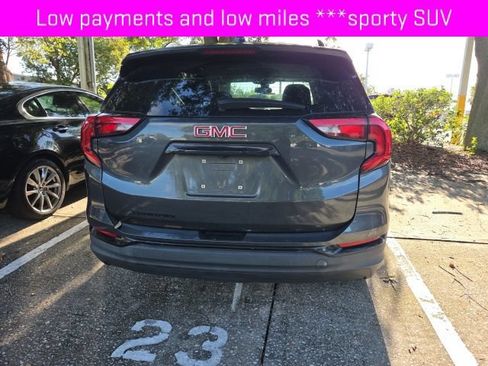 Used 2021 GMC Terrain SLE w/ Elevation Edition FWD image 5