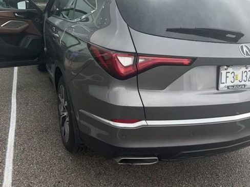 Used 2024 Acura MDX SH-AWD w/ Technology Package image 5