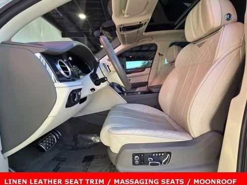 Used 2019 Bentley Bentayga image 3