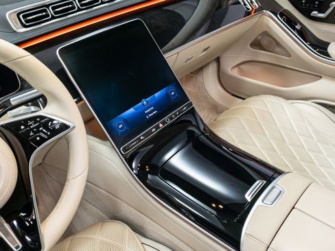 Used 2022 Mercedes-Benz S 580 4MATIC Sedan image 62