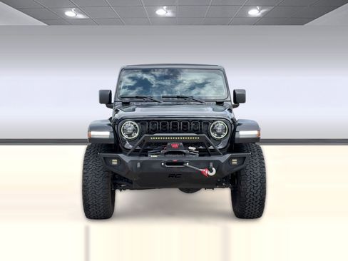 Used 2024 Jeep Wrangler Willys image 6