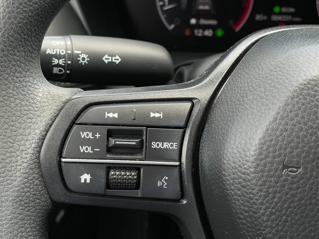 Certified 2025 Honda HR-V LX image 15