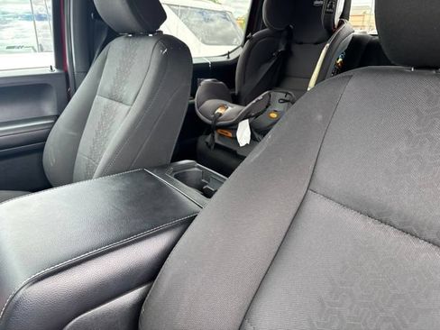 Used 2019 Ford F150 XLT w/ Equipment Group 302A Luxury AWD/4WD image 10