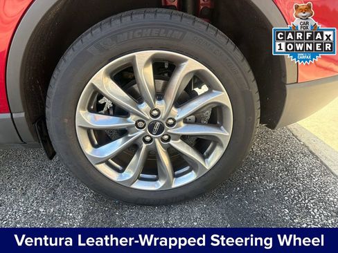 Used 2022 Lincoln Corsair AWD w/ Premium Package image 15