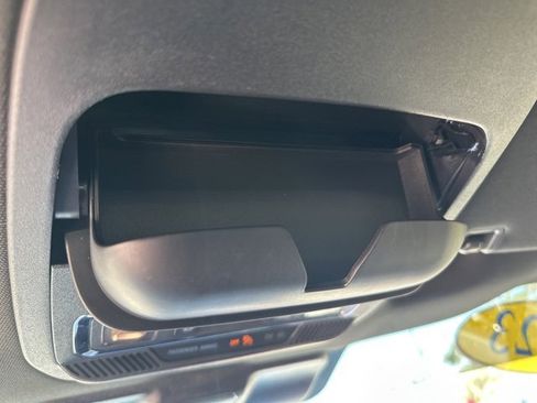 Used 2023 Ford F150 Lariat w/ Equipment Group 502A High image 24