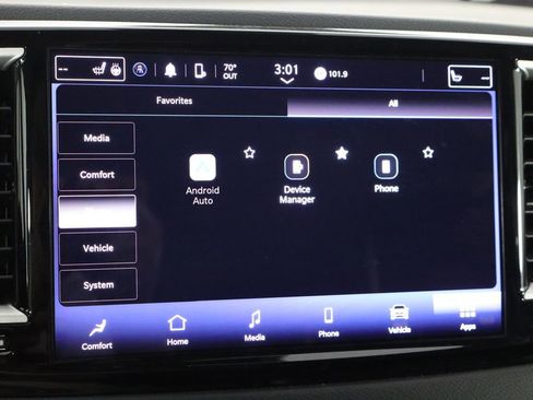 Used 2023 Chrysler Pacifica Touring-L FWD image 38