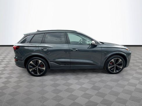 Certified 2025 Audi SQ6 e-tron Prestige AWD/4WD image 8