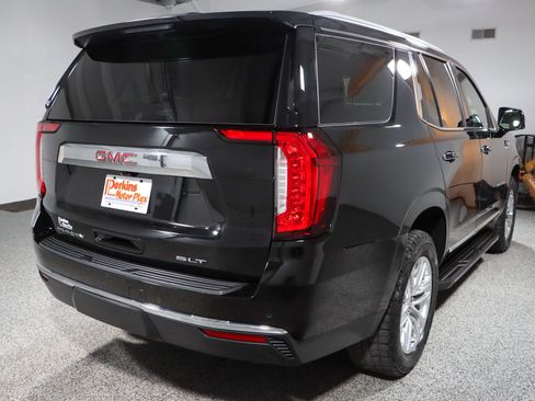 Used 2023 GMC Yukon SLT w/ SLT Luxury Package AWD/4WD image 7