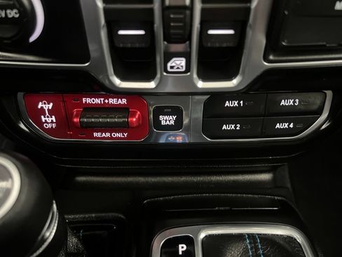 Used 2023 Jeep Wrangler Unlimited Rubicon 4xe AWD/4WD image 73