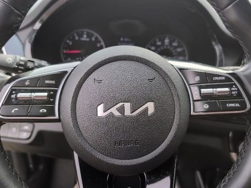 Used 2023 Kia Seltos S w/ Navigation Package AWD/4WD image 23